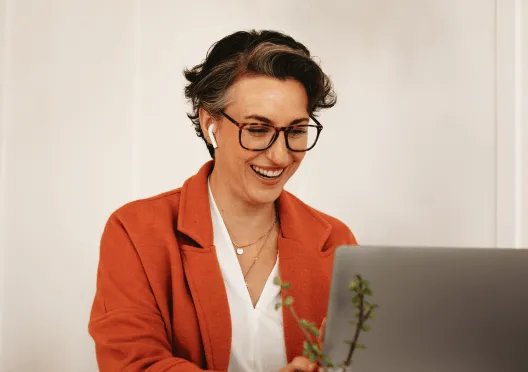 A woman working on her laptop